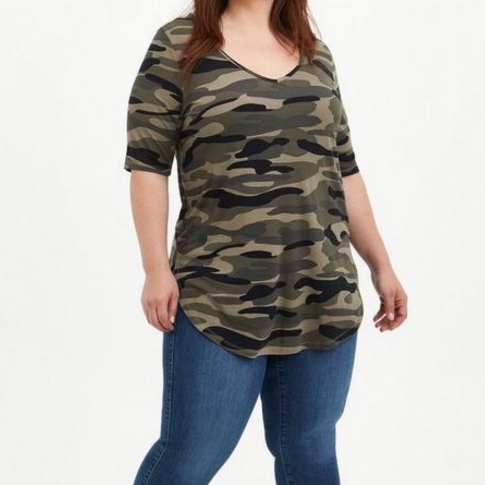 Torrid Camo Favorite Tunic Super Soft V-Neck Tunic Tee 3X 22/24 stretch
